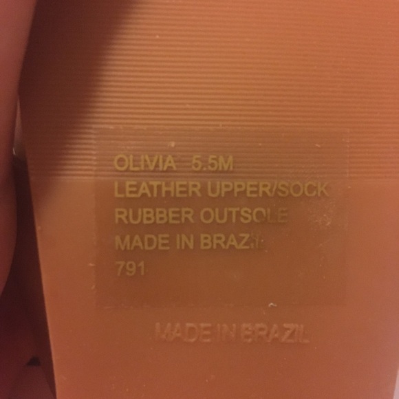 Steve Madden Olivia Rose Gold Thong Sandals NWT - Picture 7 of 8